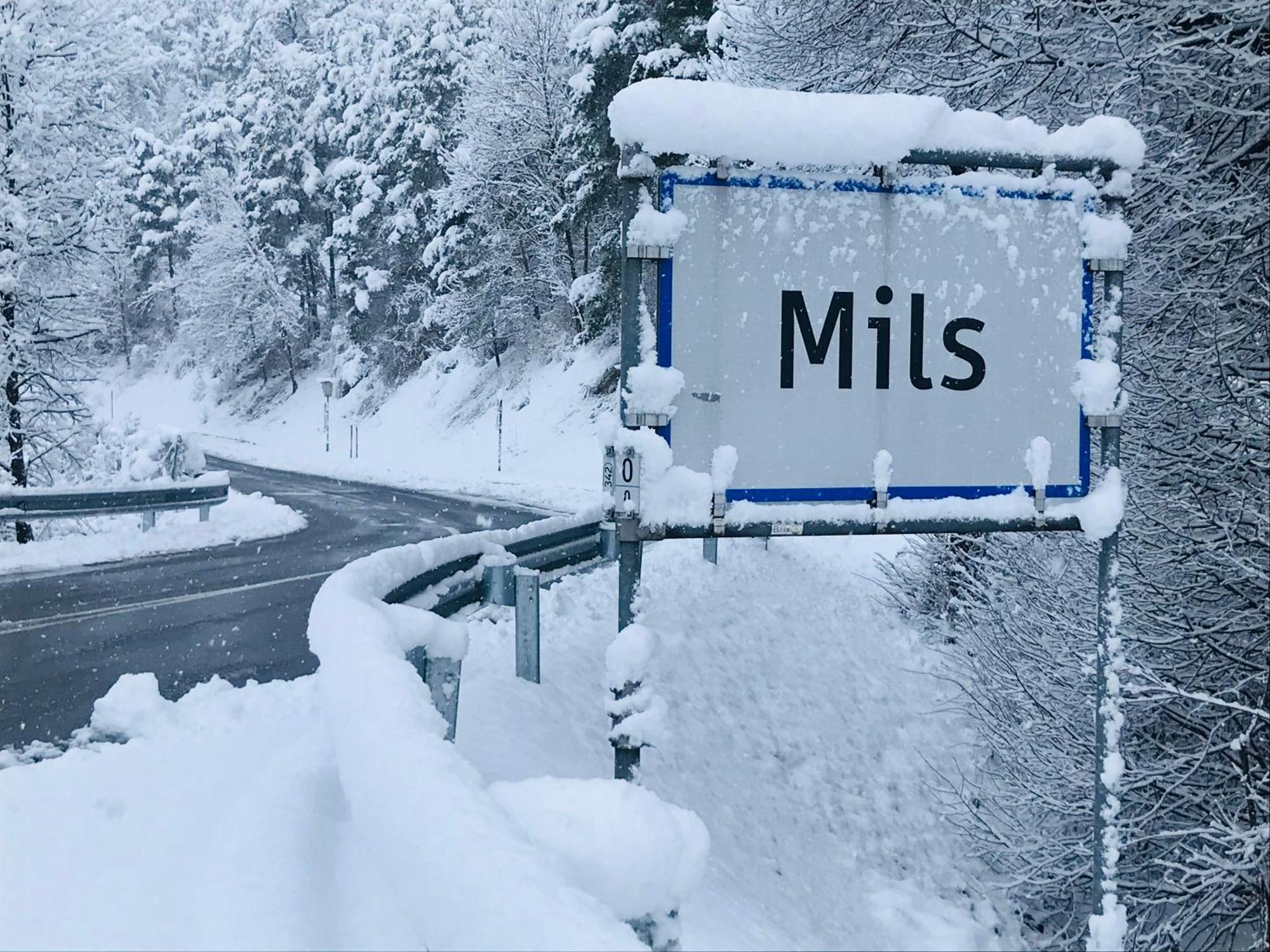 Apart Alp Line Mils bei Imst Exterior foto